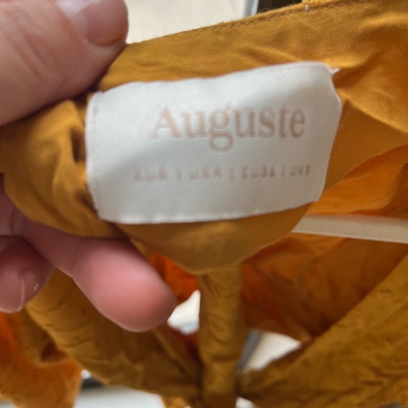 Front Tie top - Picture 4 of 4